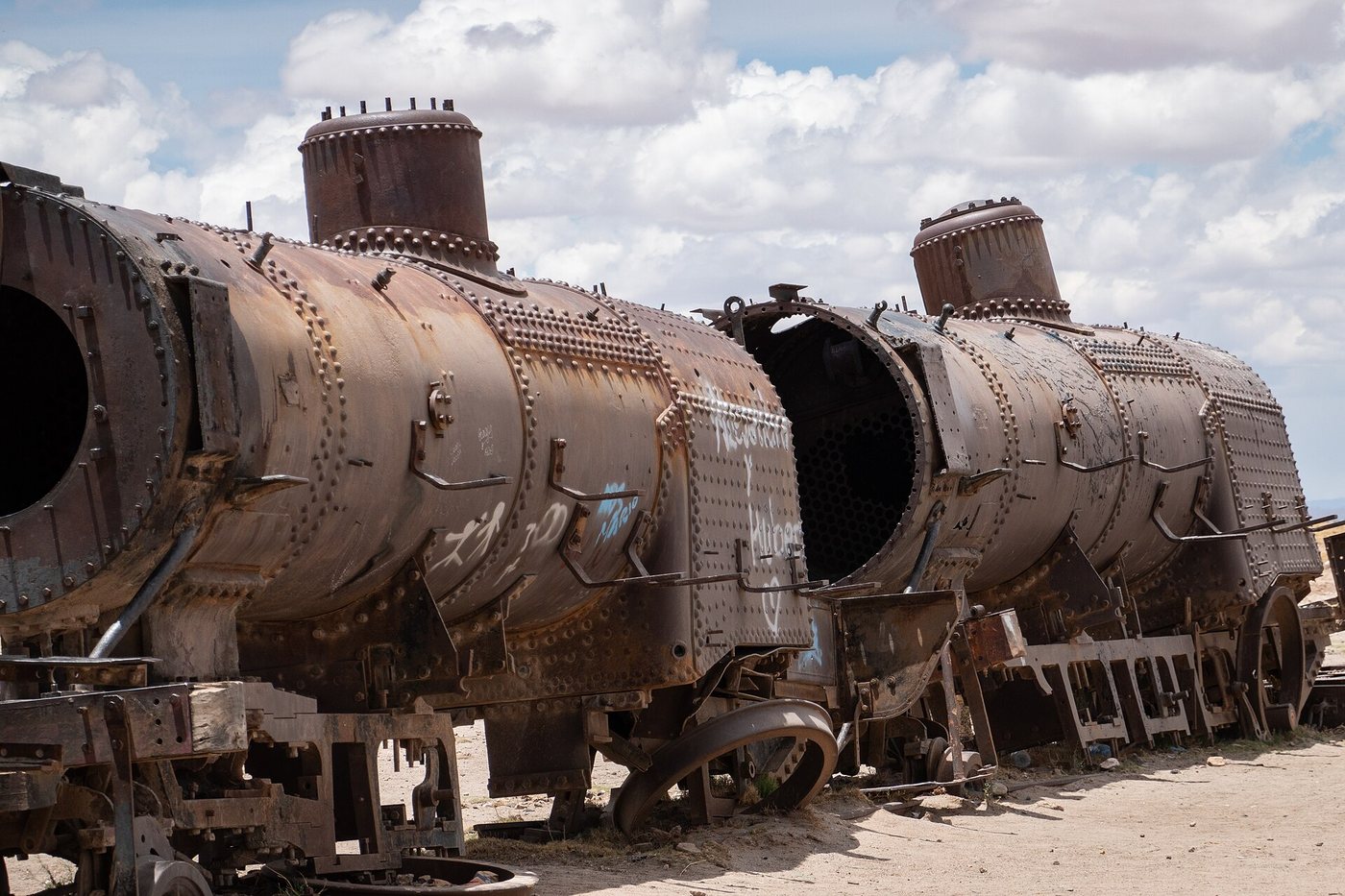 02-Train-Cemetery-Uyuni-nX-11