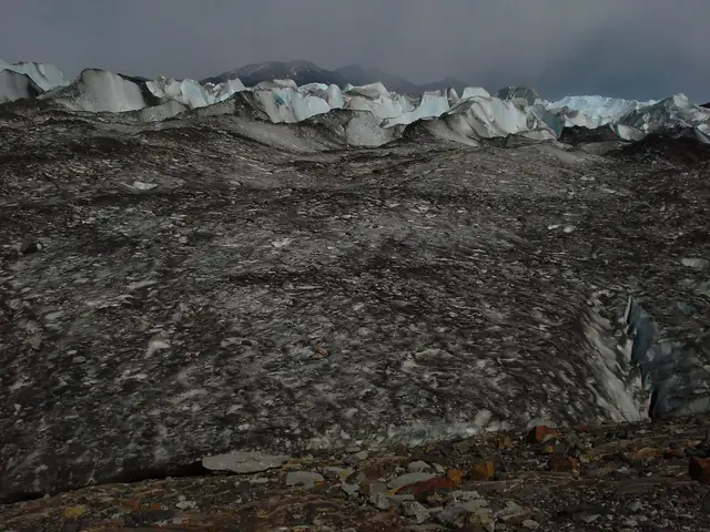 Caminando por el glaciar Viedma Santa Cruz Argentina