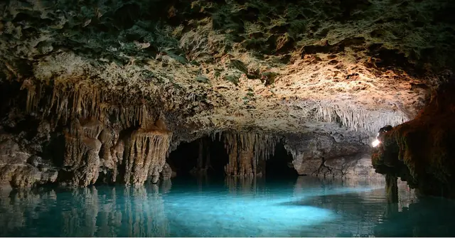 Cueva Río Secreto (1)