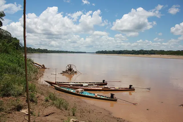 Puerto Maldonado y el río Madre de Dios