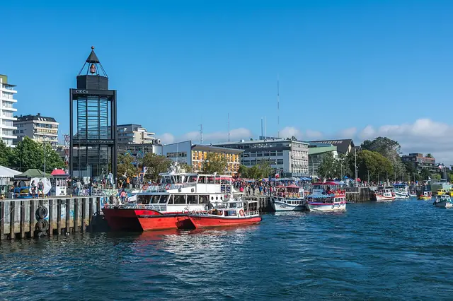 Muelle Schuster en Valdivia